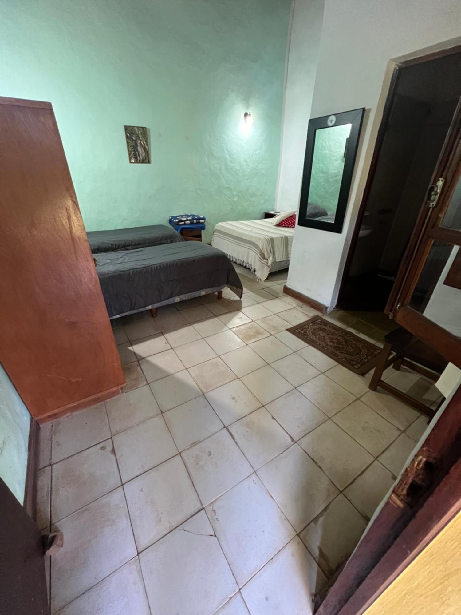 Posada El Yacare Colonia Carlos Pellegrini  Esterno foto